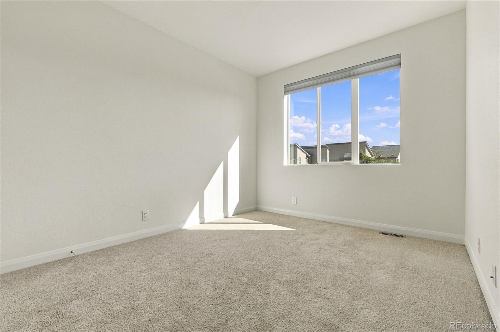 MLS Image #24 for 6737  alan drive,denver, Colorado