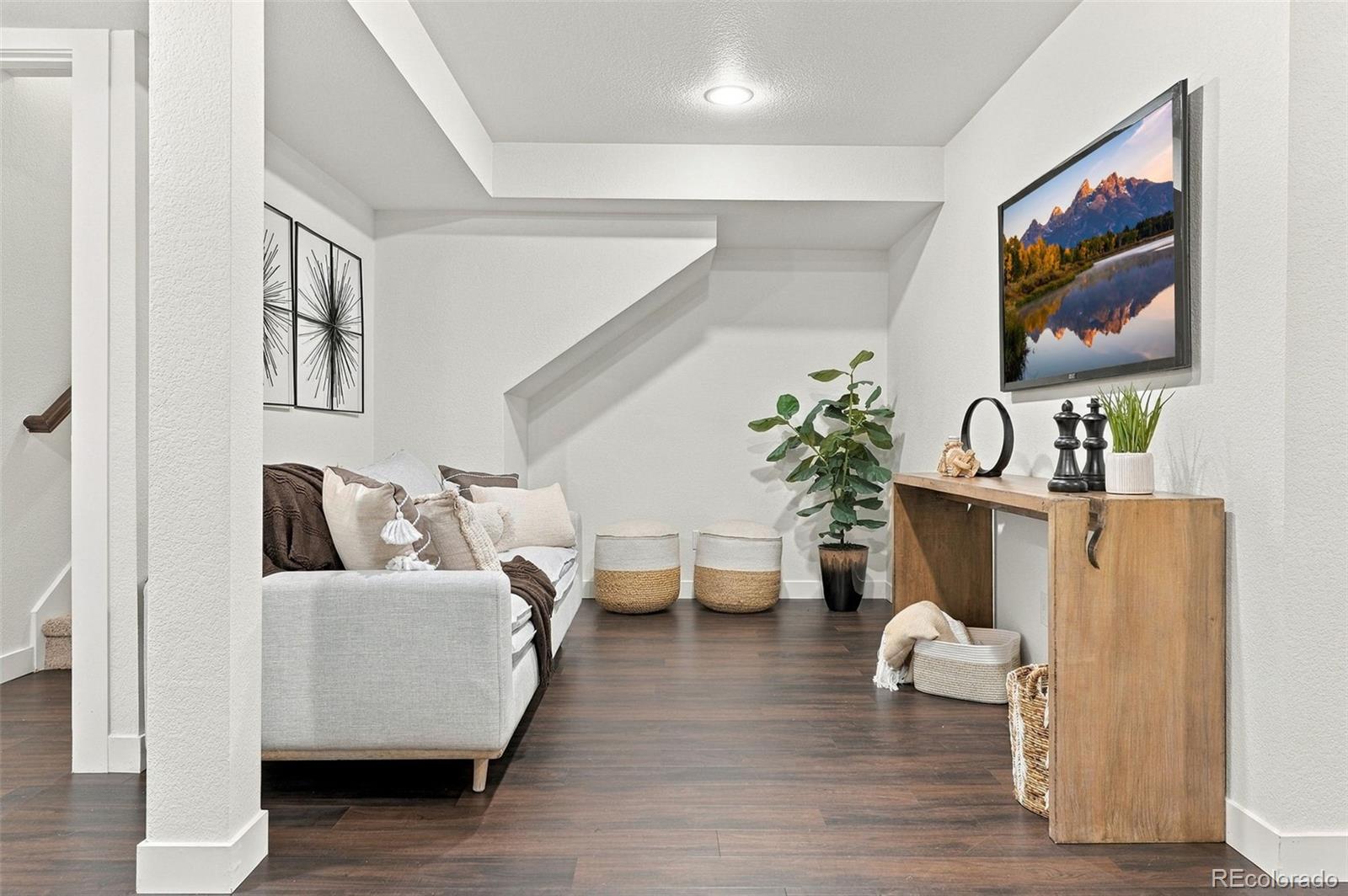 MLS Image #30 for 6737  alan drive,denver, Colorado
