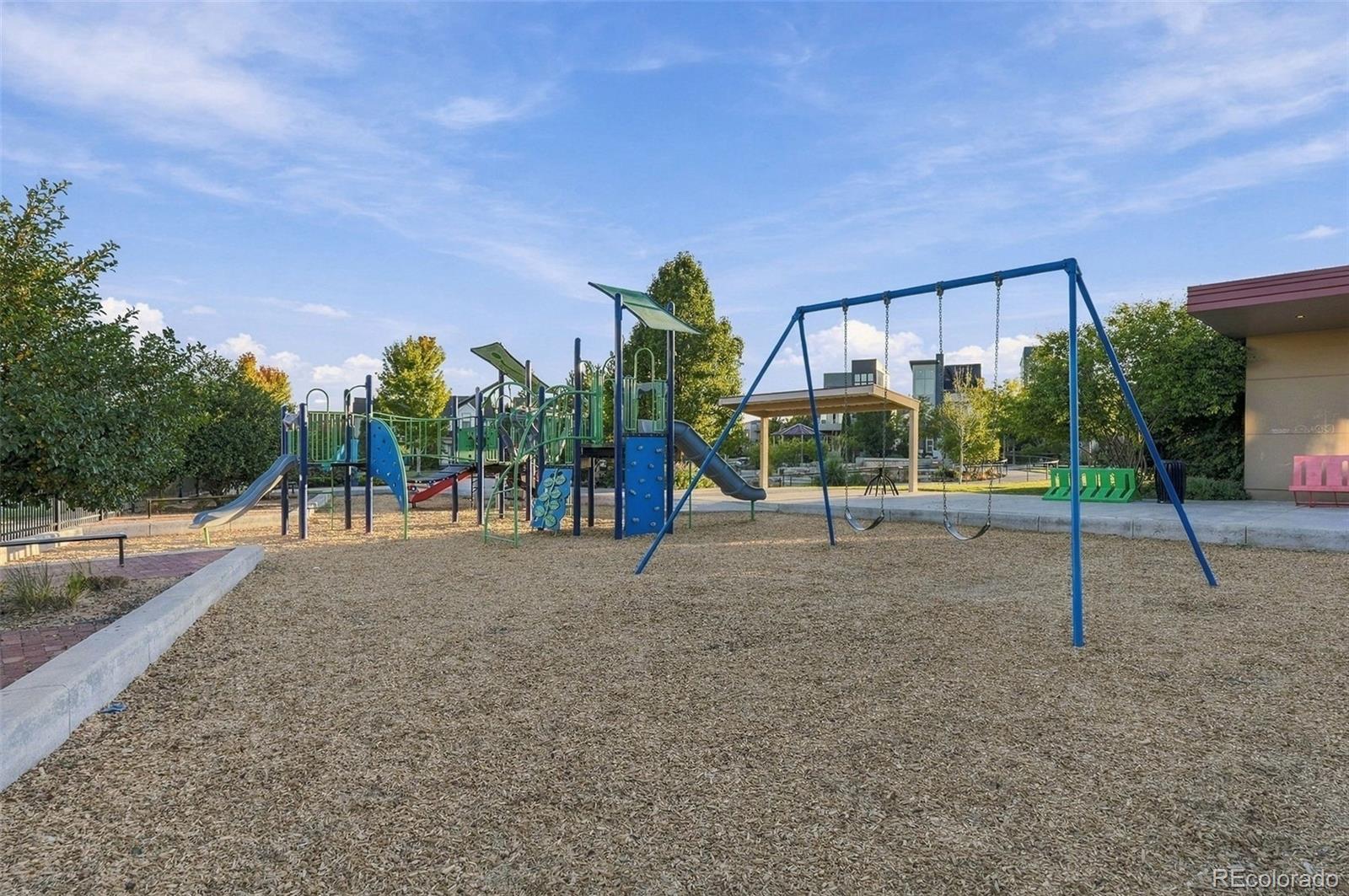 MLS Image #36 for 6737  alan drive,denver, Colorado