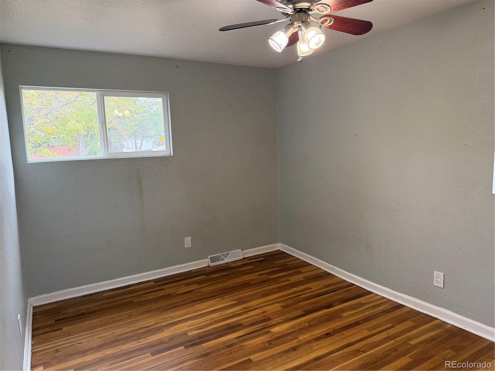 MLS Image #11 for 281  lansing street,aurora, Colorado