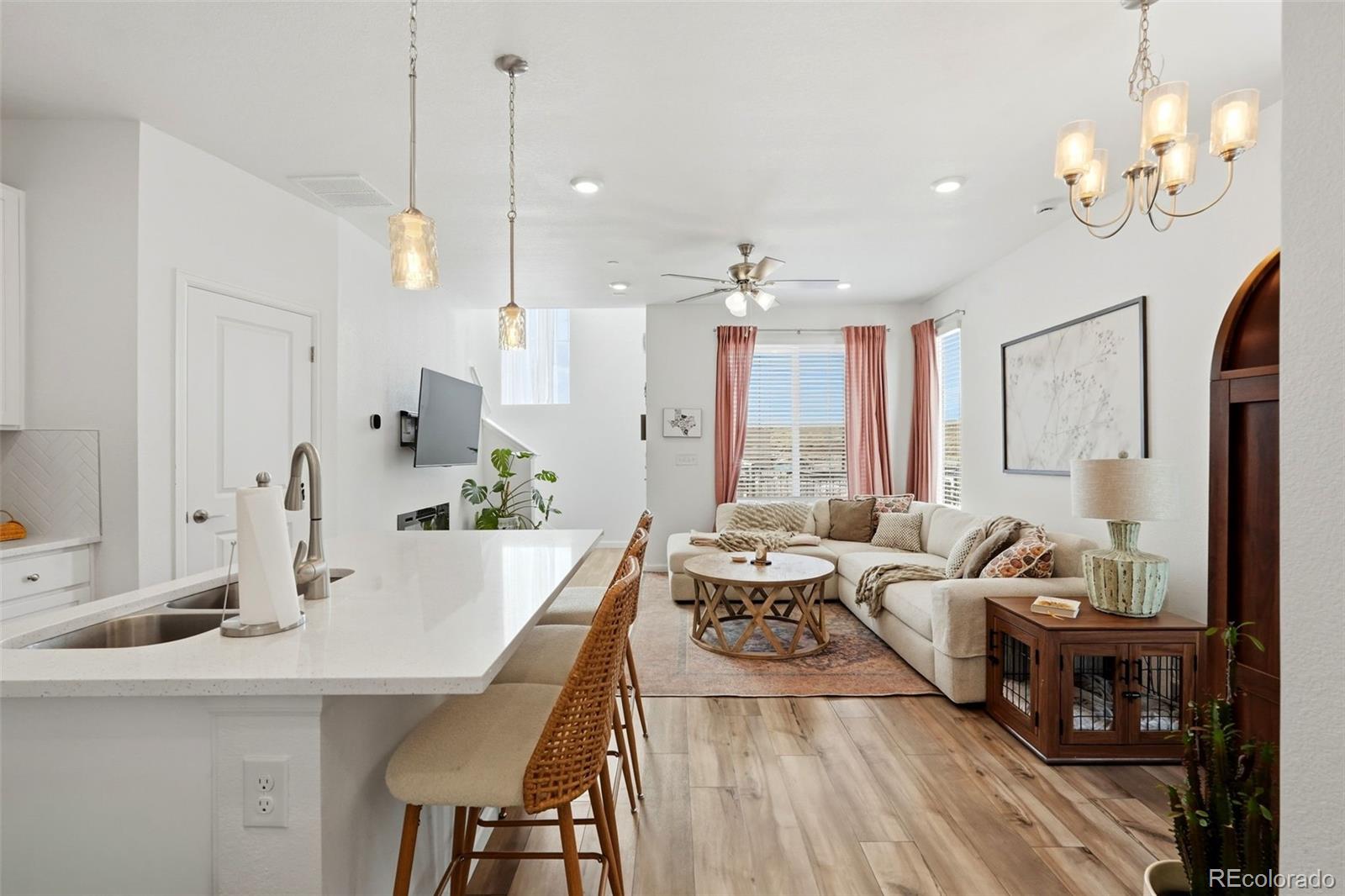 MLS Image #12 for 440  millwall circle,castle pines, Colorado