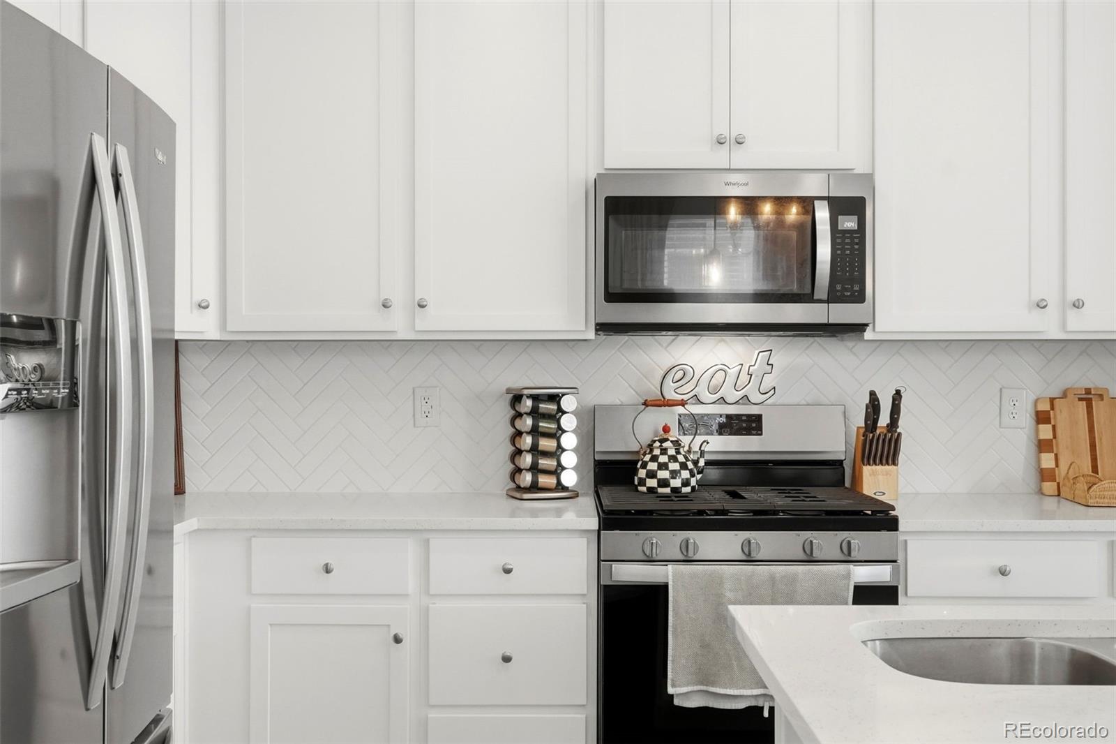 MLS Image #13 for 440  millwall circle,castle pines, Colorado