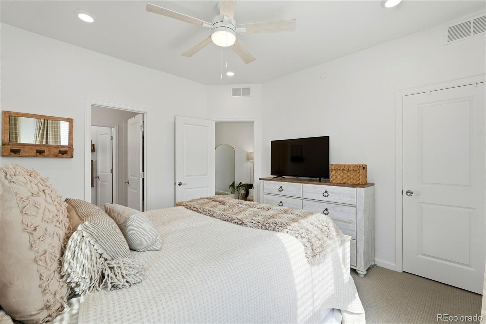 MLS Image #21 for 440  millwall circle,castle pines, Colorado