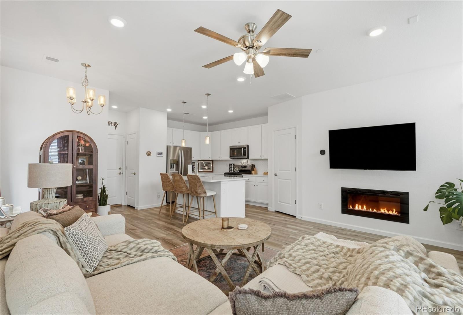 MLS Image #7 for 440  millwall circle,castle pines, Colorado