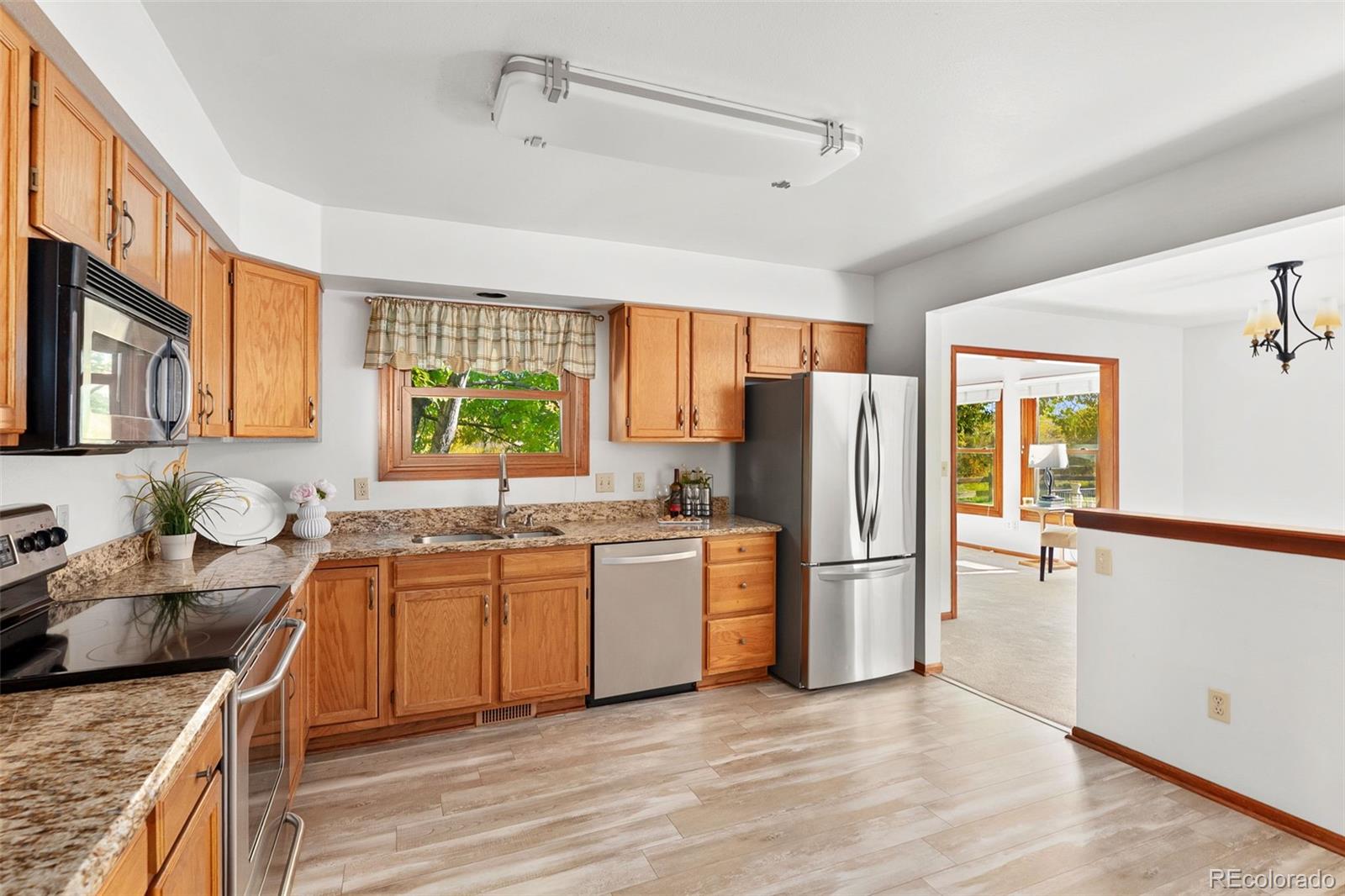 MLS Image #8 for 8968  greenspointe lane,highlands ranch, Colorado