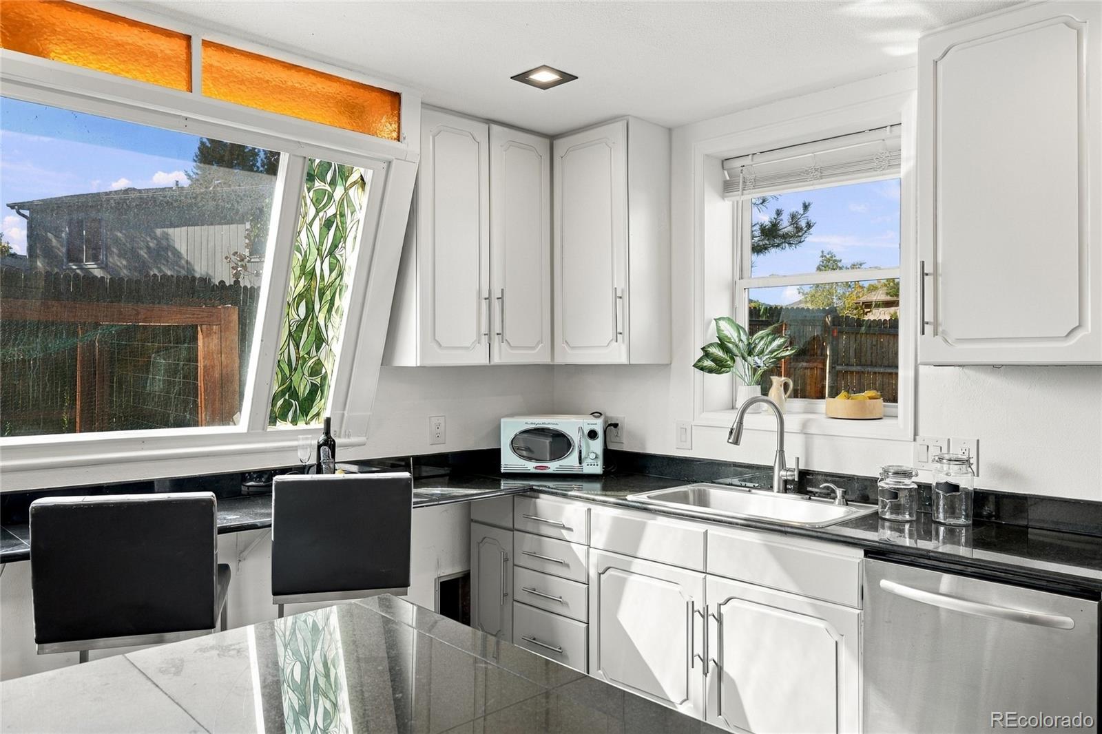 MLS Image #11 for 4721 s simms street,morrison, Colorado