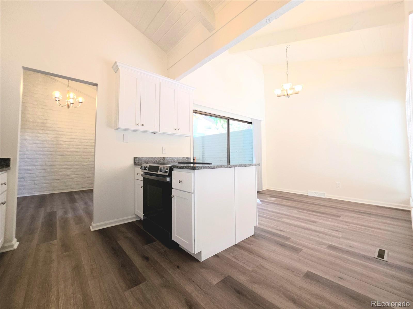 MLS Image #16 for 4660 s akron street,greenwood village, Colorado