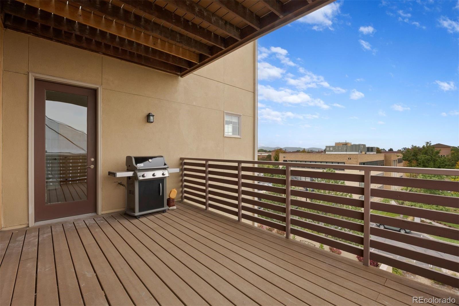 MLS Image #19 for 89 n rampart way,denver, Colorado