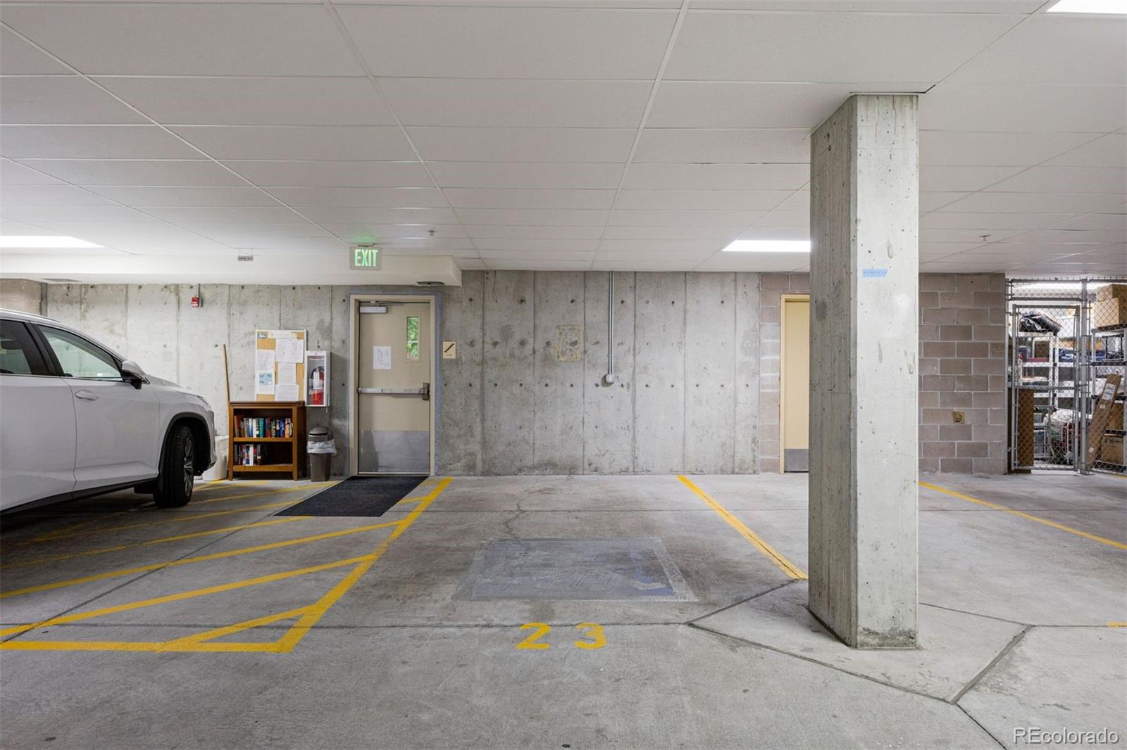 MLS Image #28 for 89 n rampart way,denver, Colorado