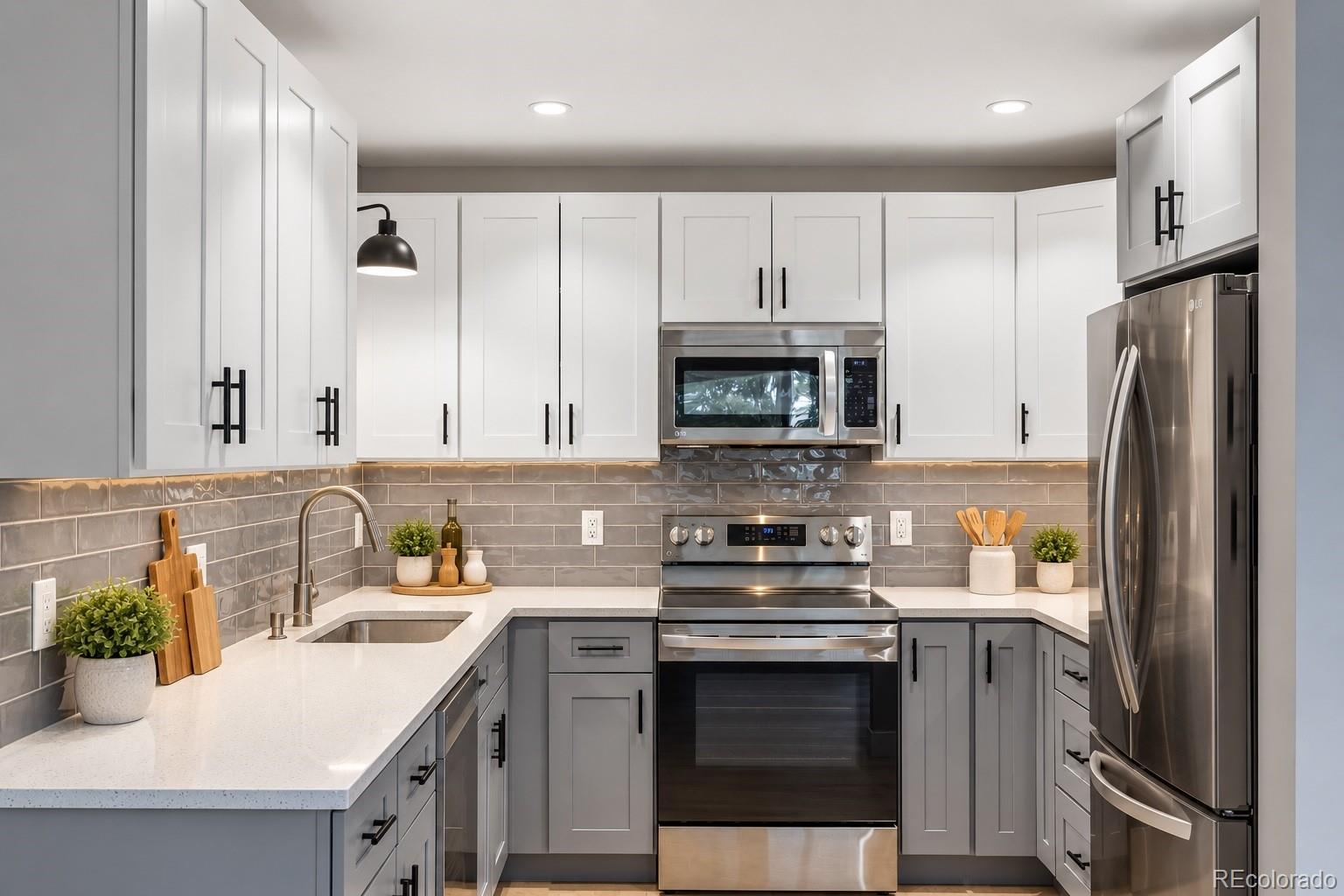 MLS Image #2 for 775 s alton way 5d,denver, Colorado