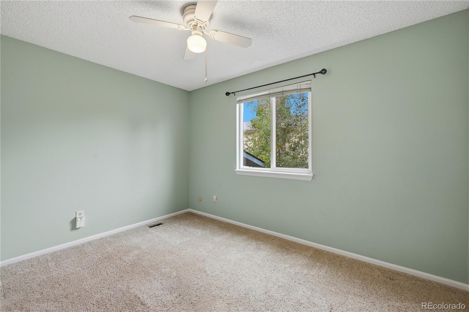 MLS Image #8 for 2516  lanyon drive,longmont, Colorado
