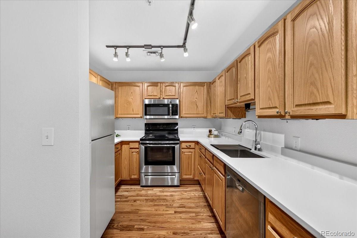MLS Image #4 for 1780 n washington street 202,denver, Colorado