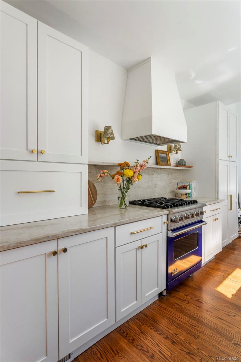 MLS Image #15 for 1580  dahlia street,denver, Colorado