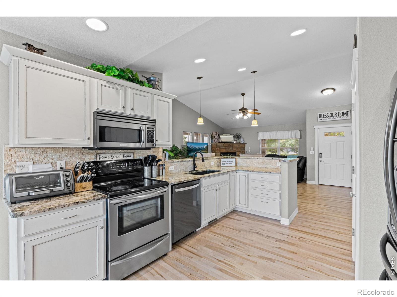 MLS Image #11 for 563  kenai court,windsor, Colorado