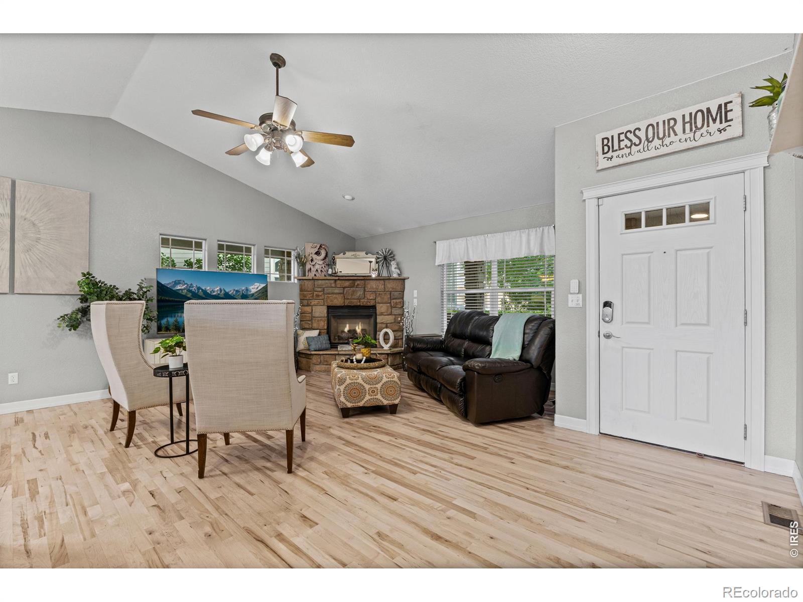 MLS Image #5 for 563  kenai court,windsor, Colorado