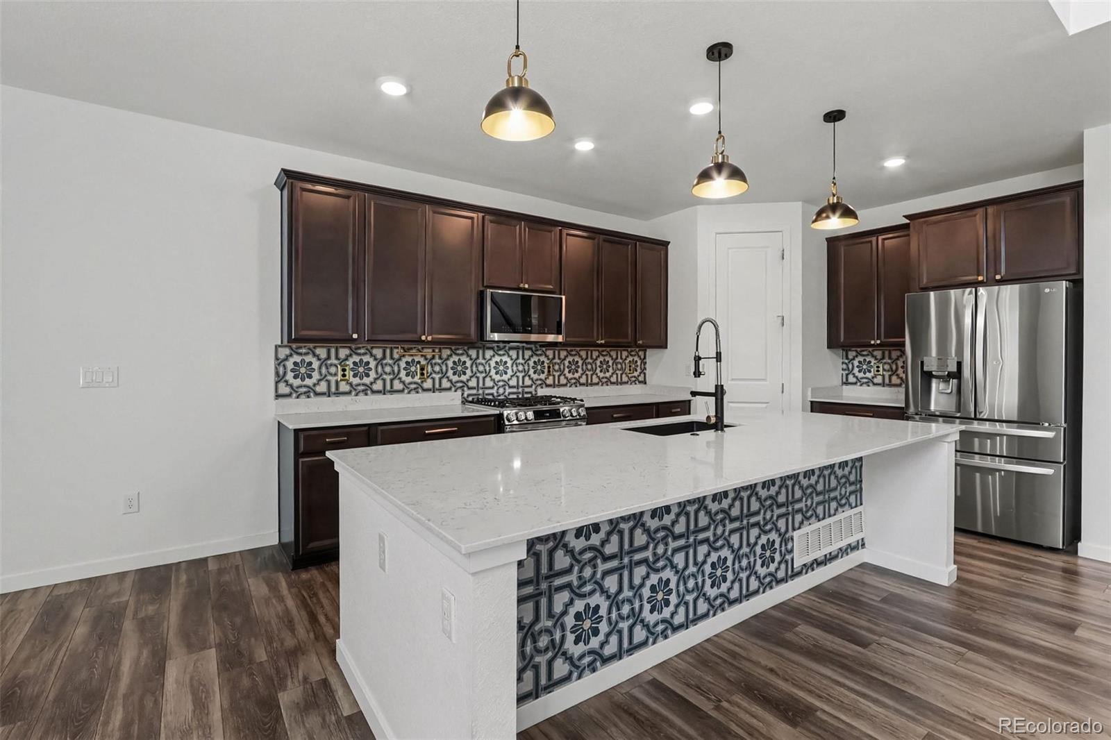 MLS Image #46 for 593  columbia street,johnstown, Colorado