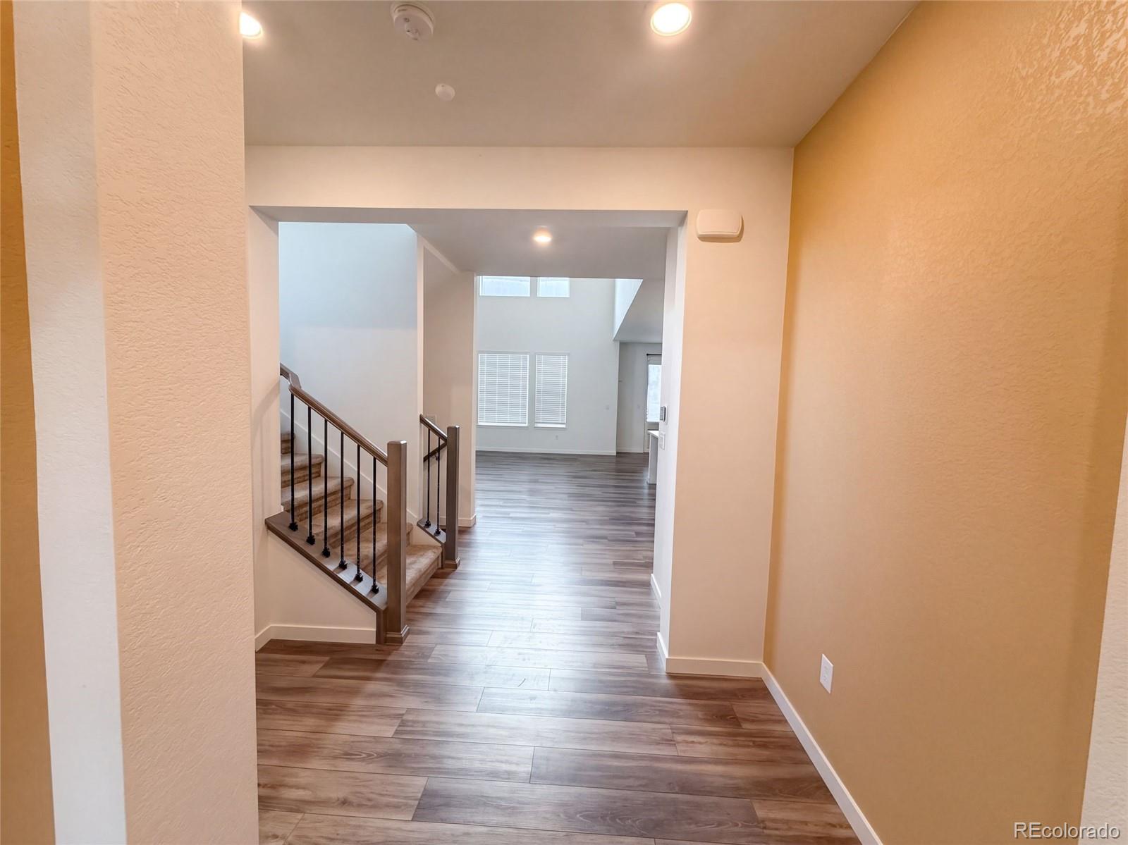 MLS Image #5 for 593  columbia street,johnstown, Colorado