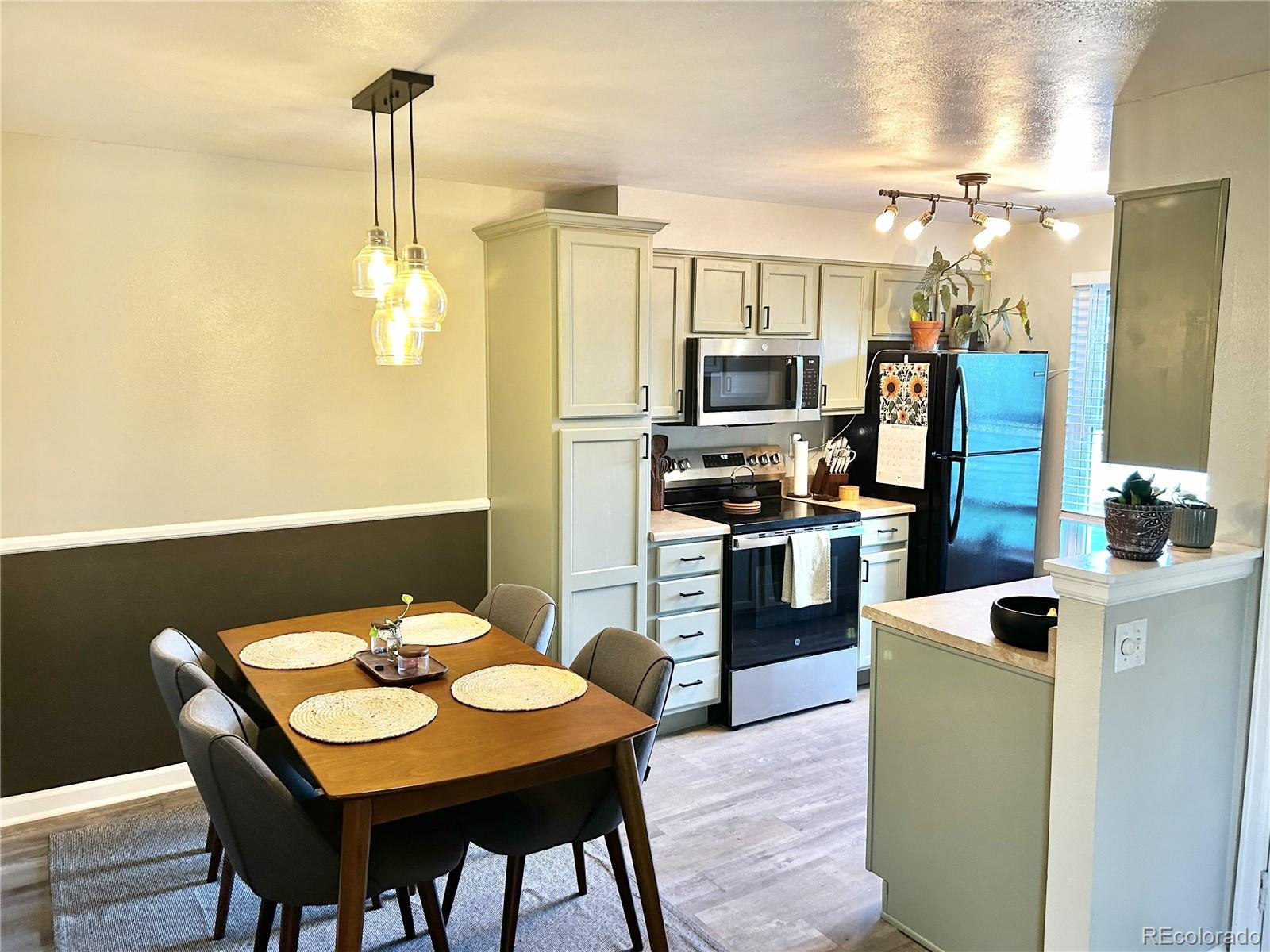 MLS Image #5 for 11922  bellaire street,thornton, Colorado