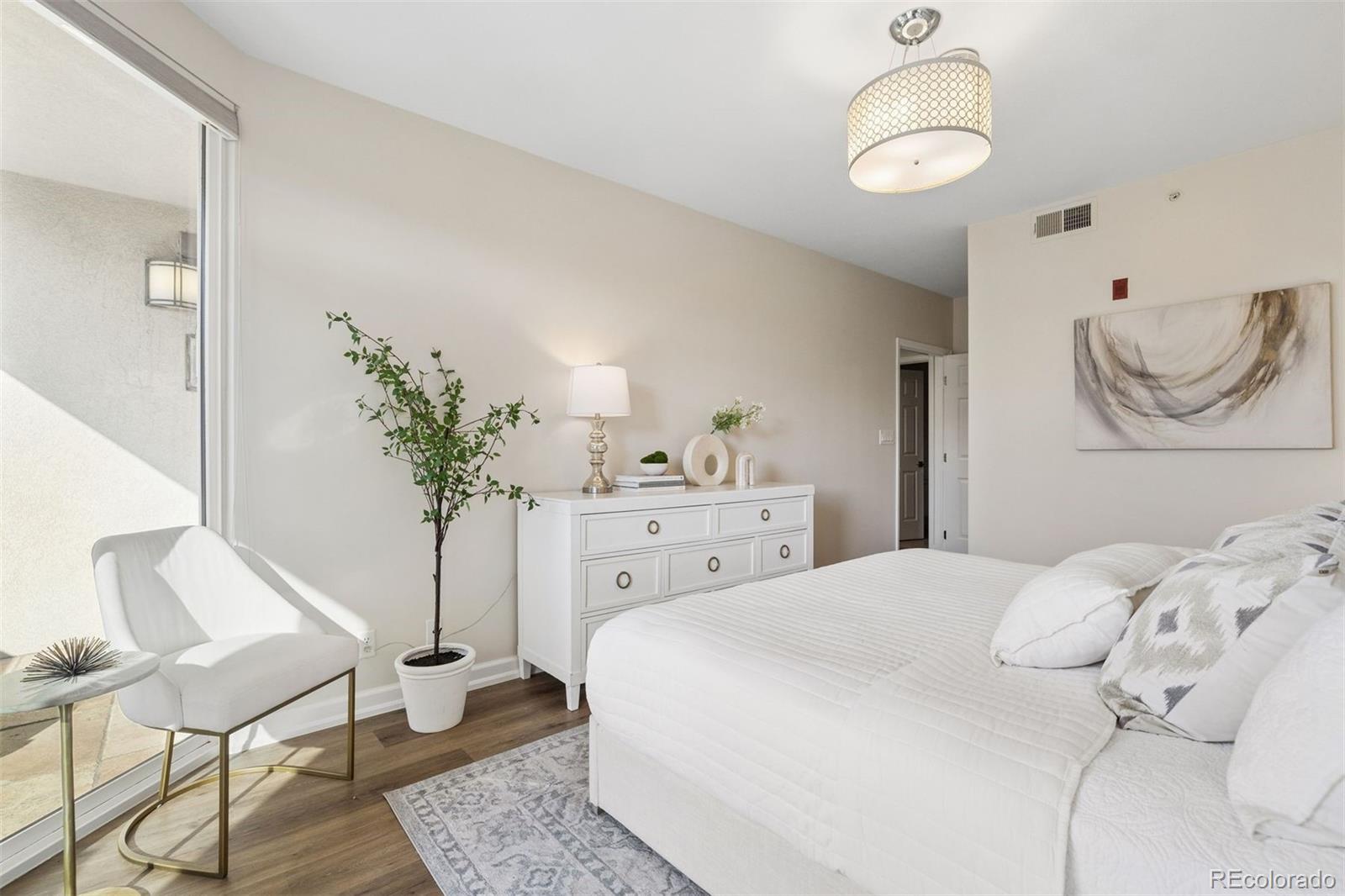 MLS Image #16 for 335  detroit street 303,denver, Colorado