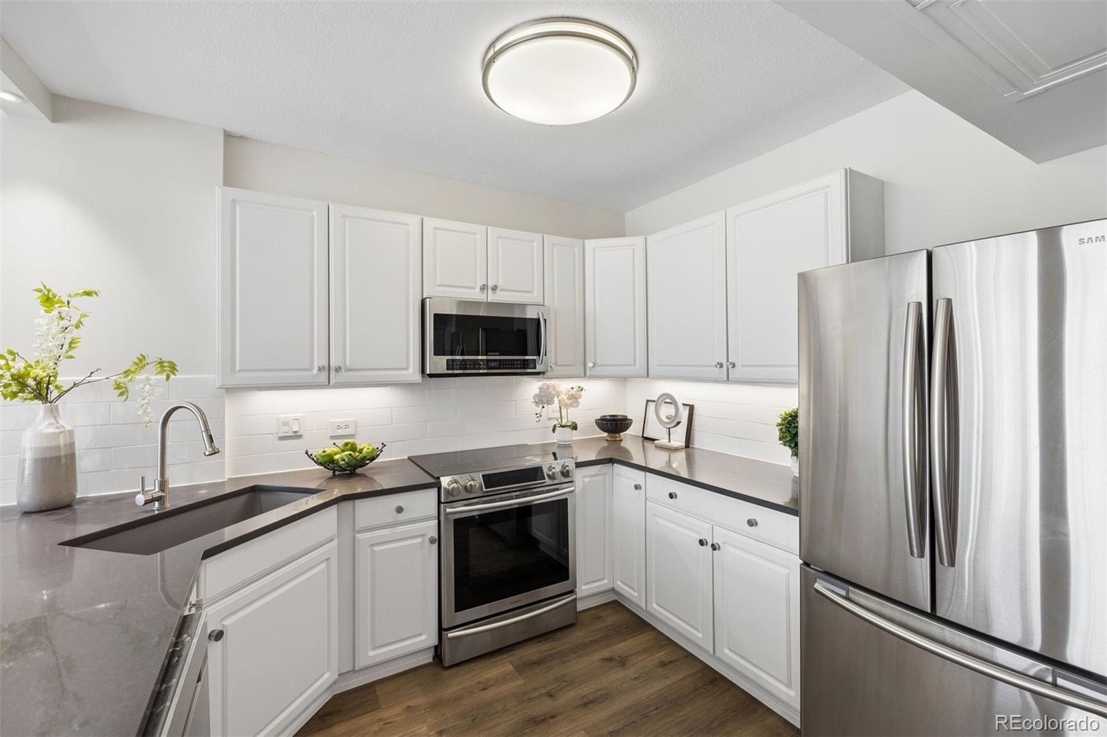 MLS Image #7 for 335  detroit street 303,denver, Colorado