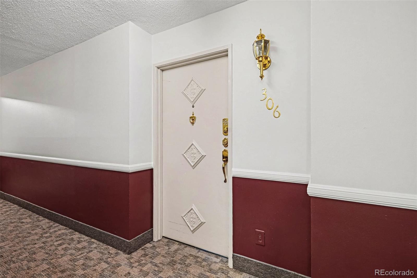 MLS Image #2 for 3082 s wheeling way 306,aurora, Colorado