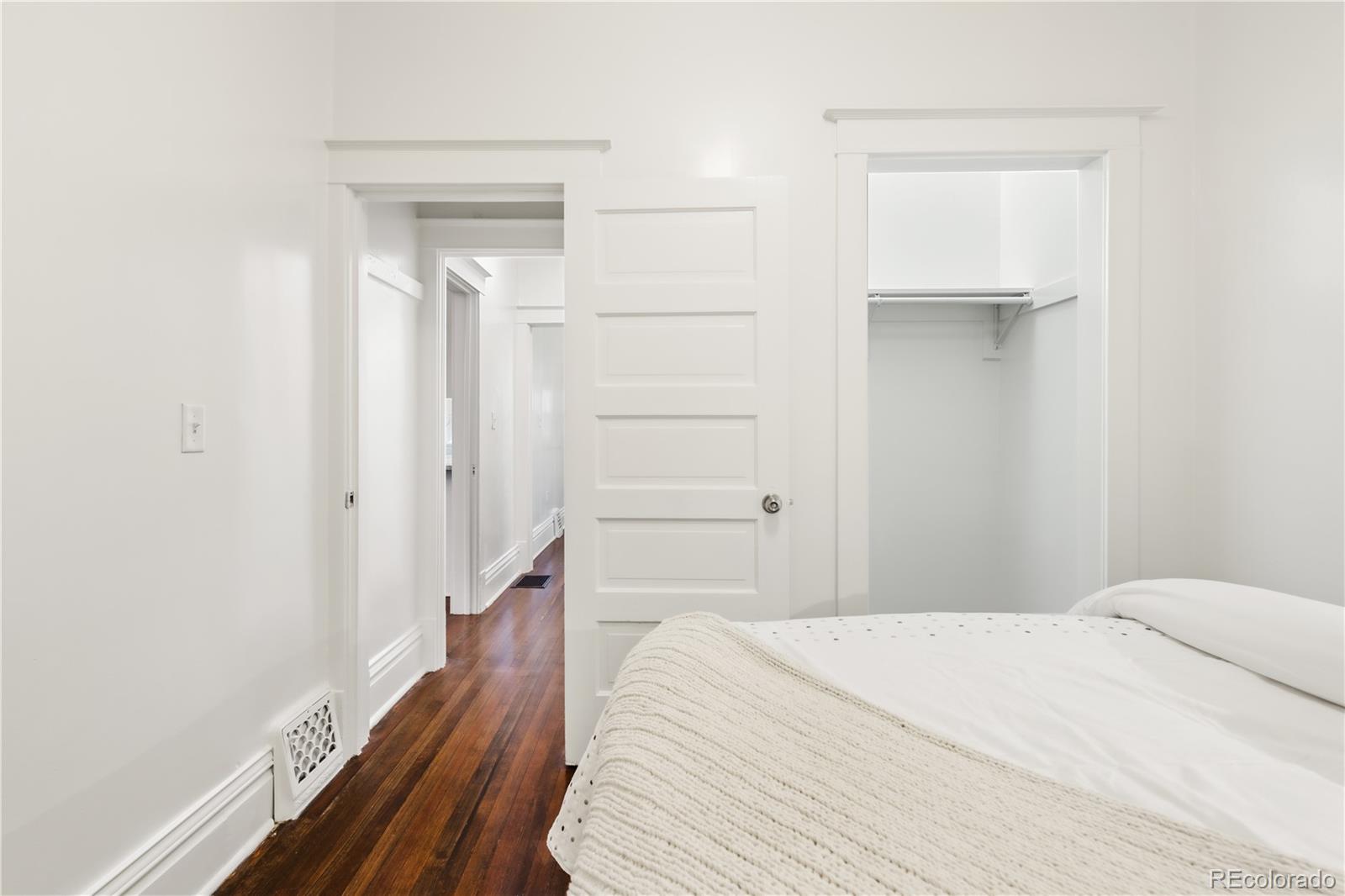 MLS Image #24 for 2500 n race street,denver, Colorado