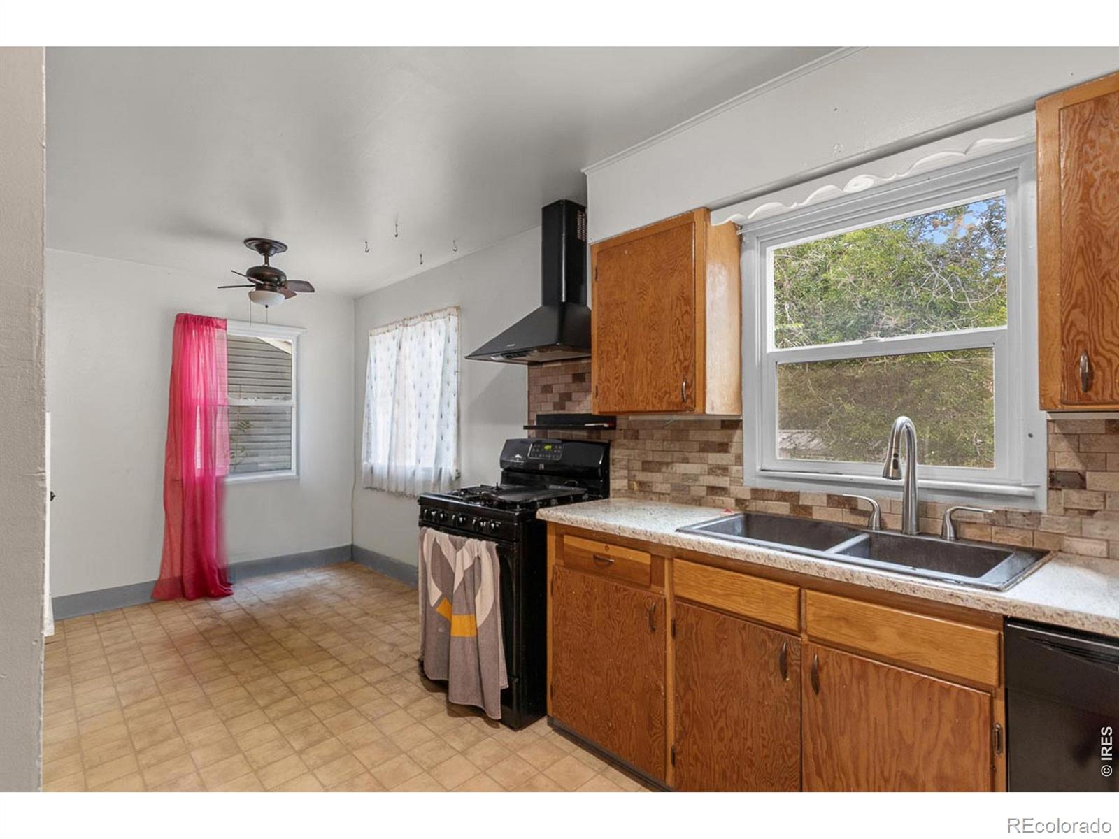 MLS Image #9 for 2424  14th ave ct,greeley, Colorado