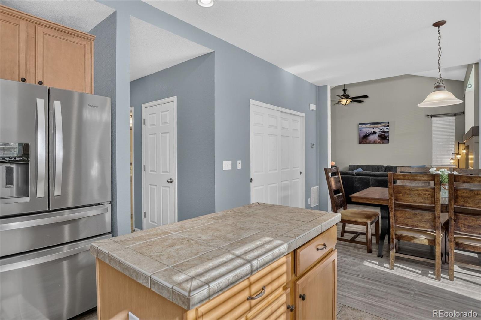 MLS Image #17 for 5575 s buchanan street,aurora, Colorado