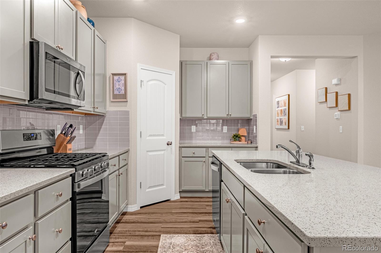 MLS Image #5 for 10894  rolling peaks drive,peyton, Colorado