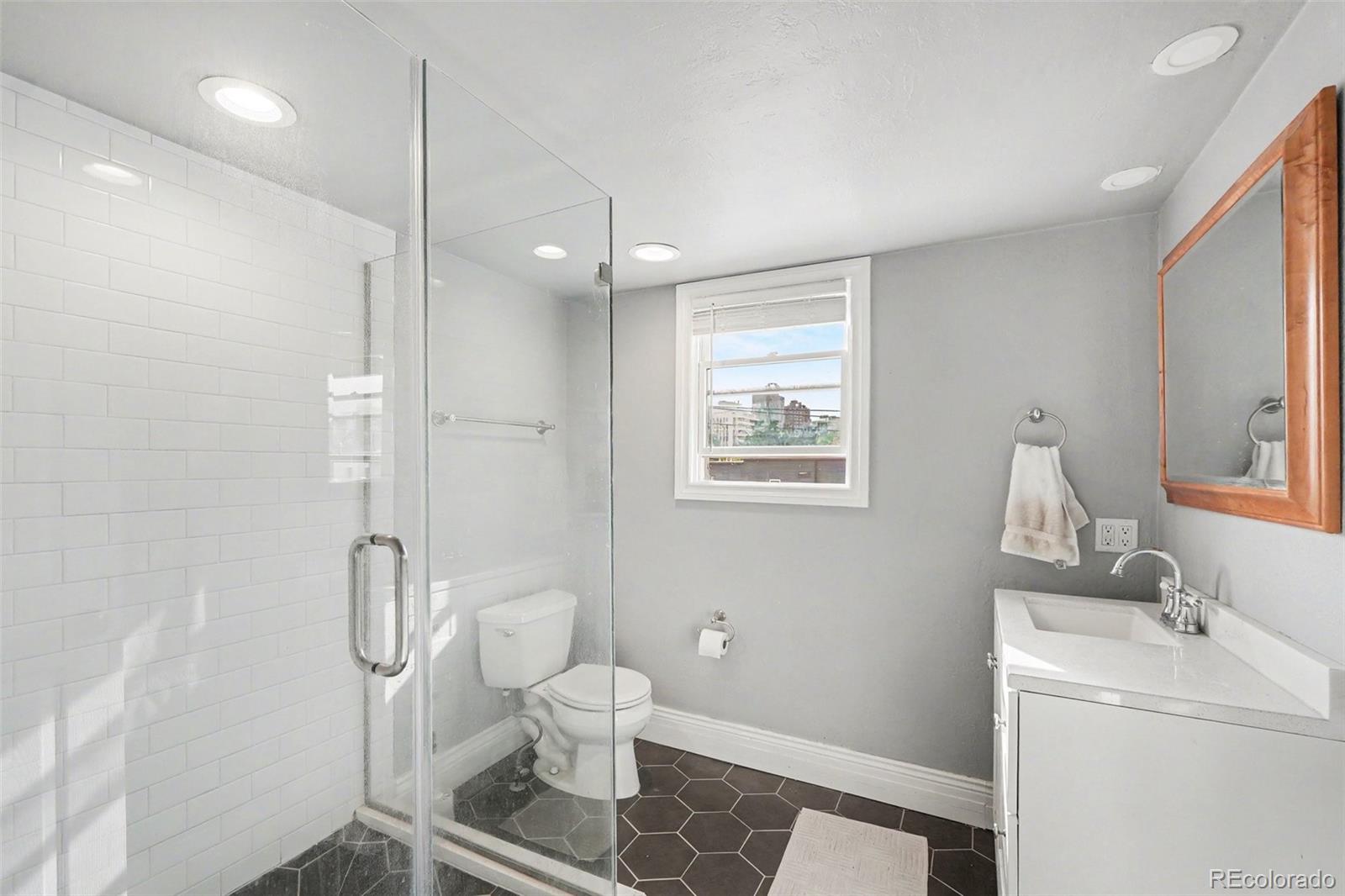MLS Image #11 for 1359  gaylord street,denver, Colorado