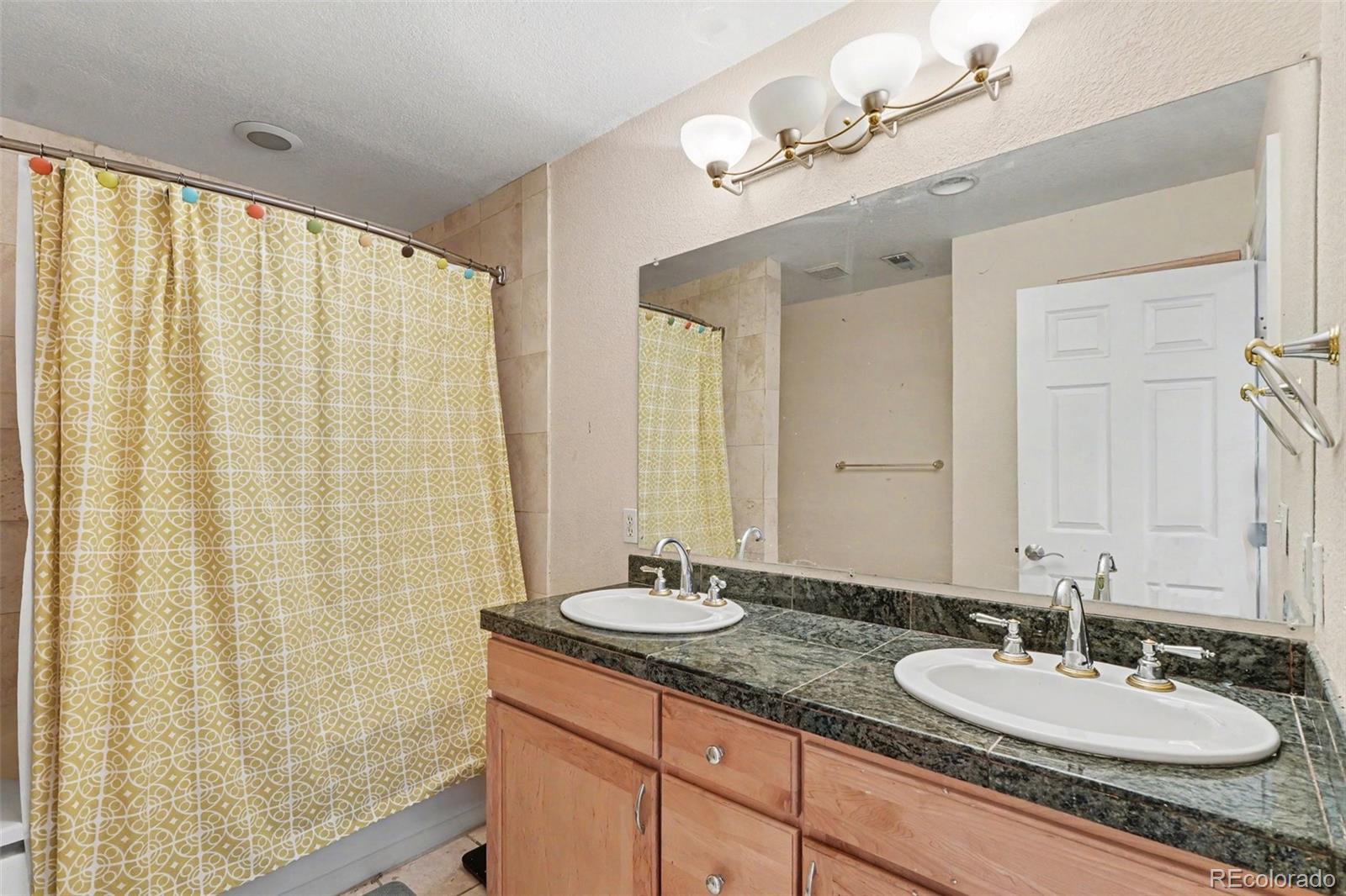 MLS Image #14 for 1359  gaylord street,denver, Colorado