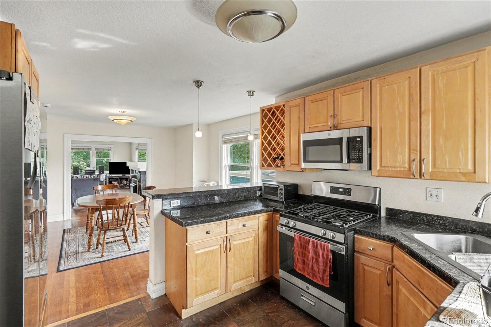 MLS Image #7 for 1359  gaylord street,denver, Colorado