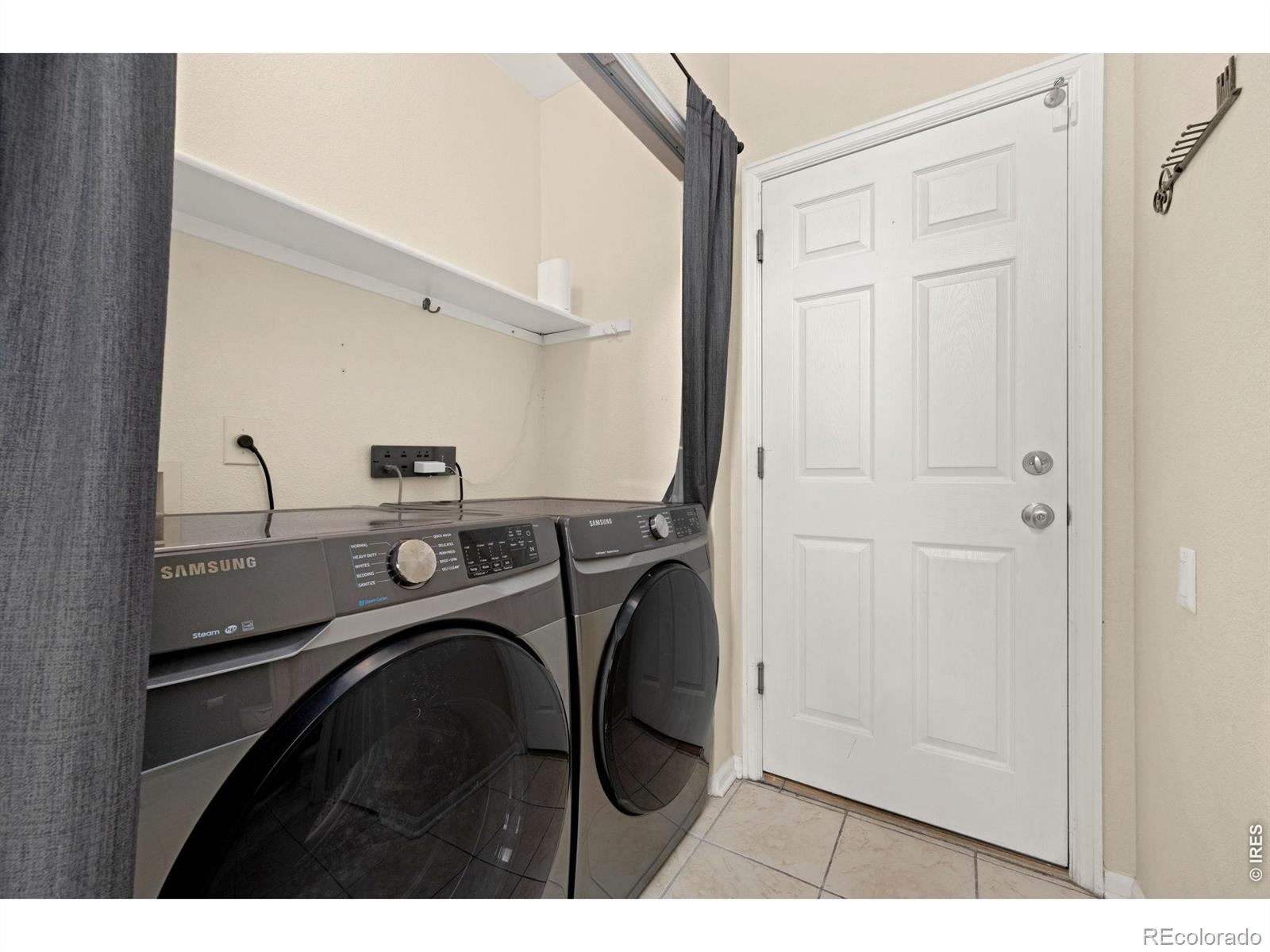 MLS Image #14 for 3070  nunn place,loveland, Colorado