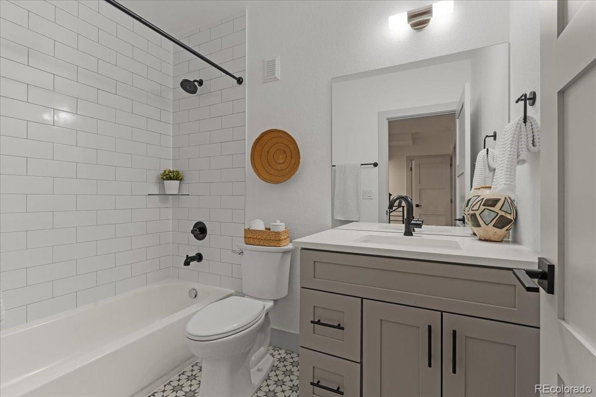 MLS Image #33 for 1437  xavier street,denver, Colorado