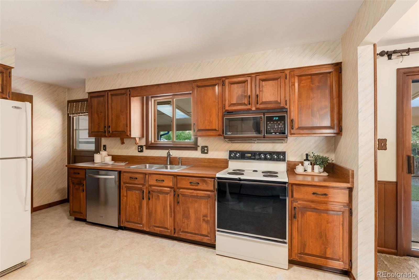MLS Image #13 for 12951 e exposition avenue,aurora, Colorado