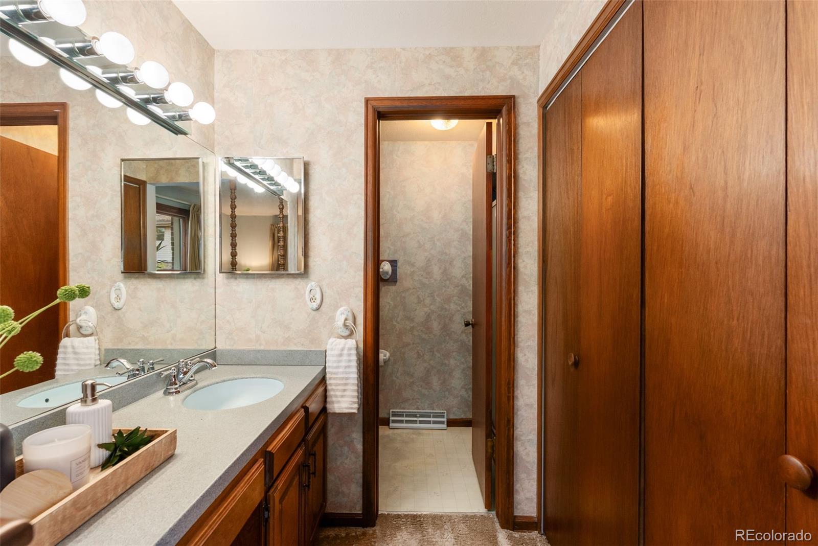 MLS Image #17 for 12951 e exposition avenue,aurora, Colorado