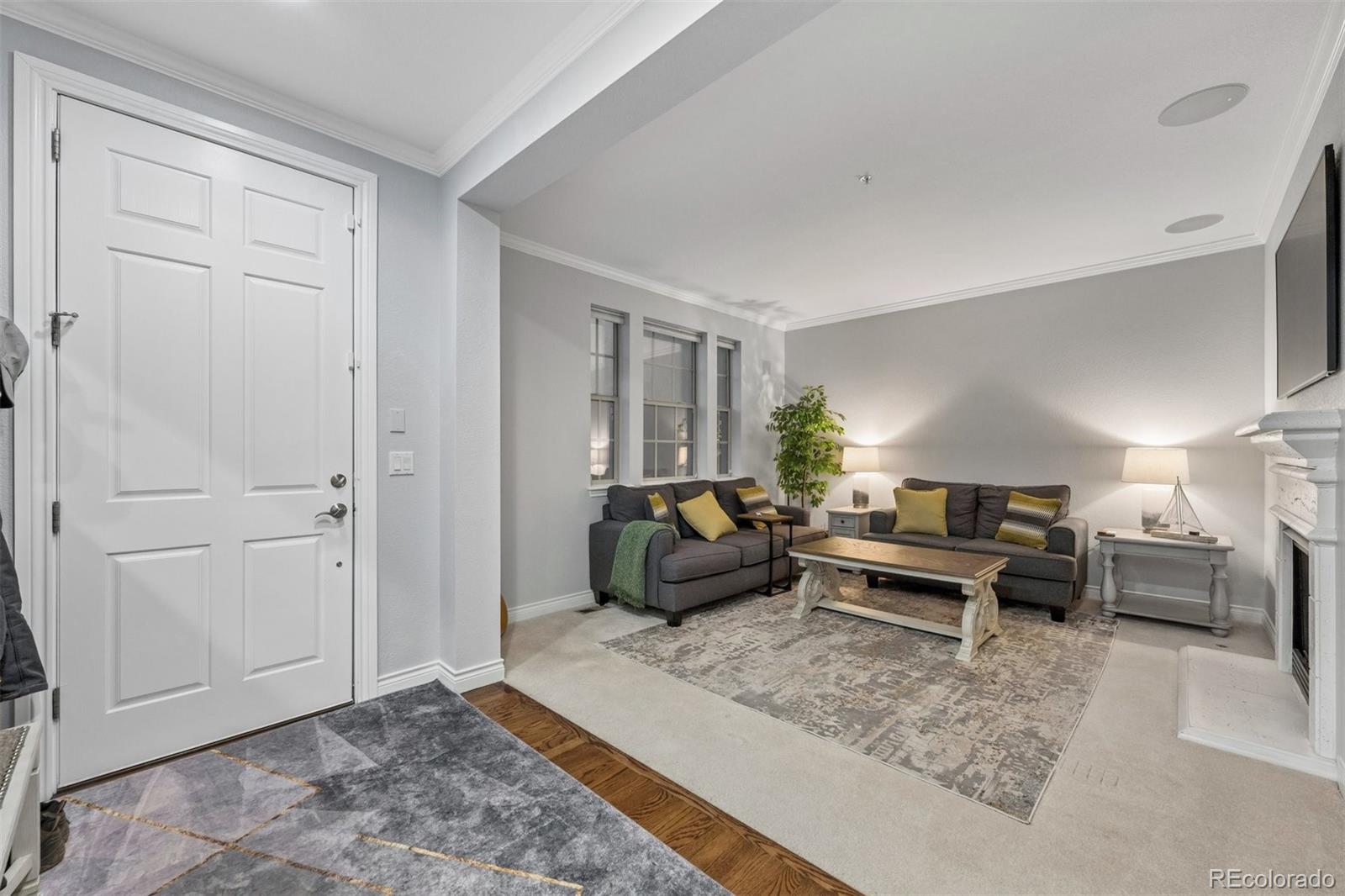 MLS Image #3 for 9135 e 29th place,denver, Colorado