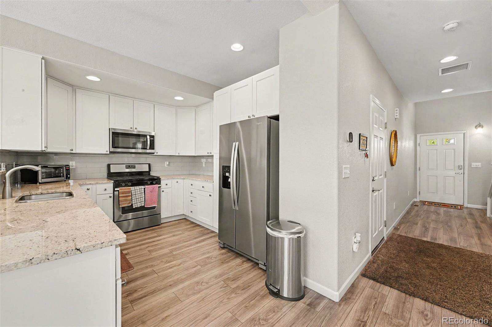 MLS Image #8 for 1702 w 52nd court,denver, Colorado