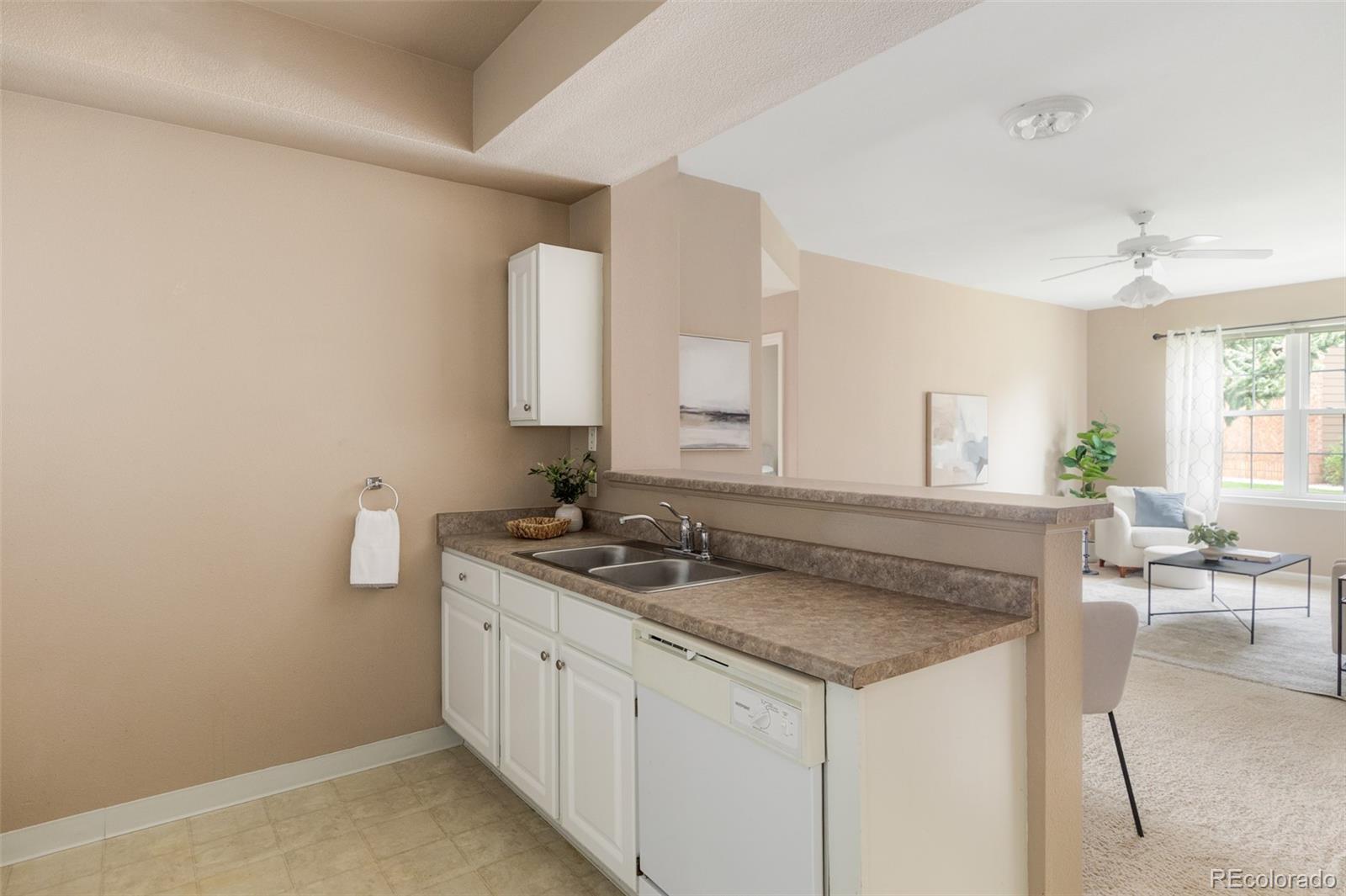 MLS Image #13 for 12812  ironstone way 104,parker, Colorado
