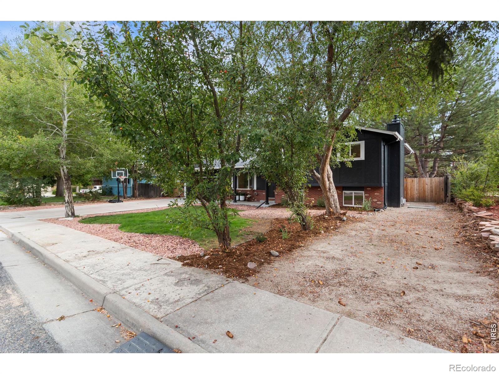 MLS Image #14 for 304 w 52nd street,loveland, Colorado
