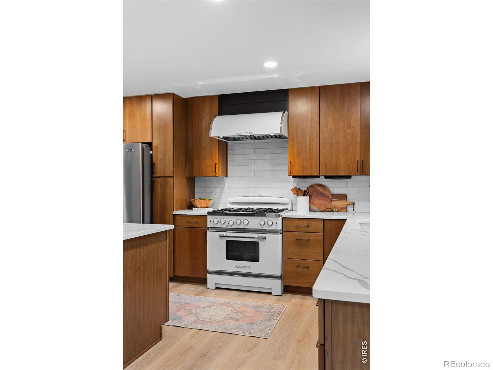 MLS Image #4 for 304 w 52nd street,loveland, Colorado