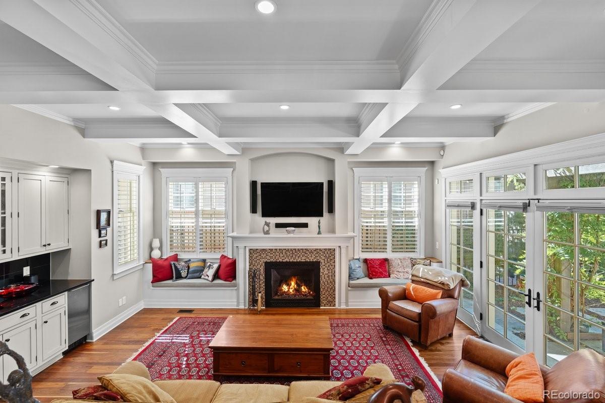 MLS Image #2 for 1811  bellaire street,denver, Colorado