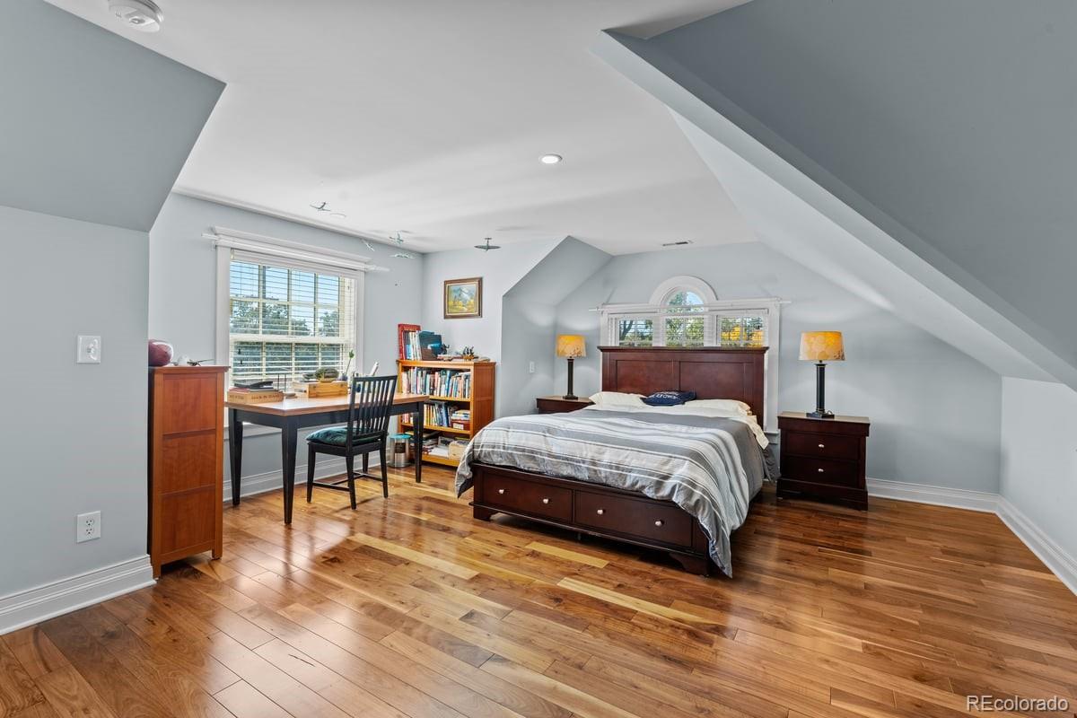 MLS Image #33 for 1811  bellaire street,denver, Colorado