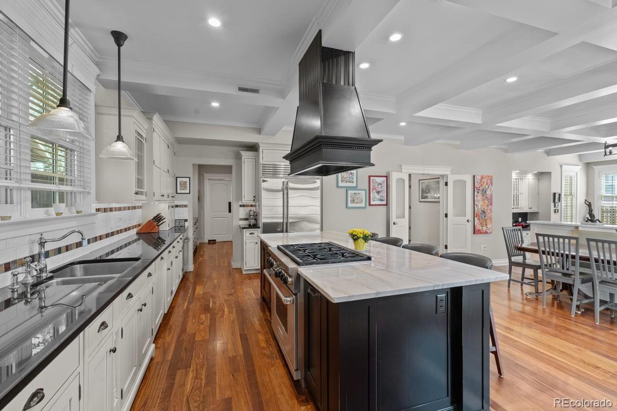 MLS Image #8 for 1811  bellaire street,denver, Colorado