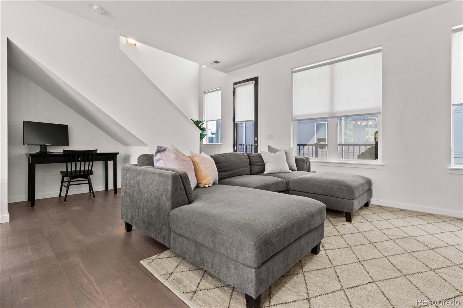 MLS Image #10 for 8711 e hampden avenue,denver, Colorado