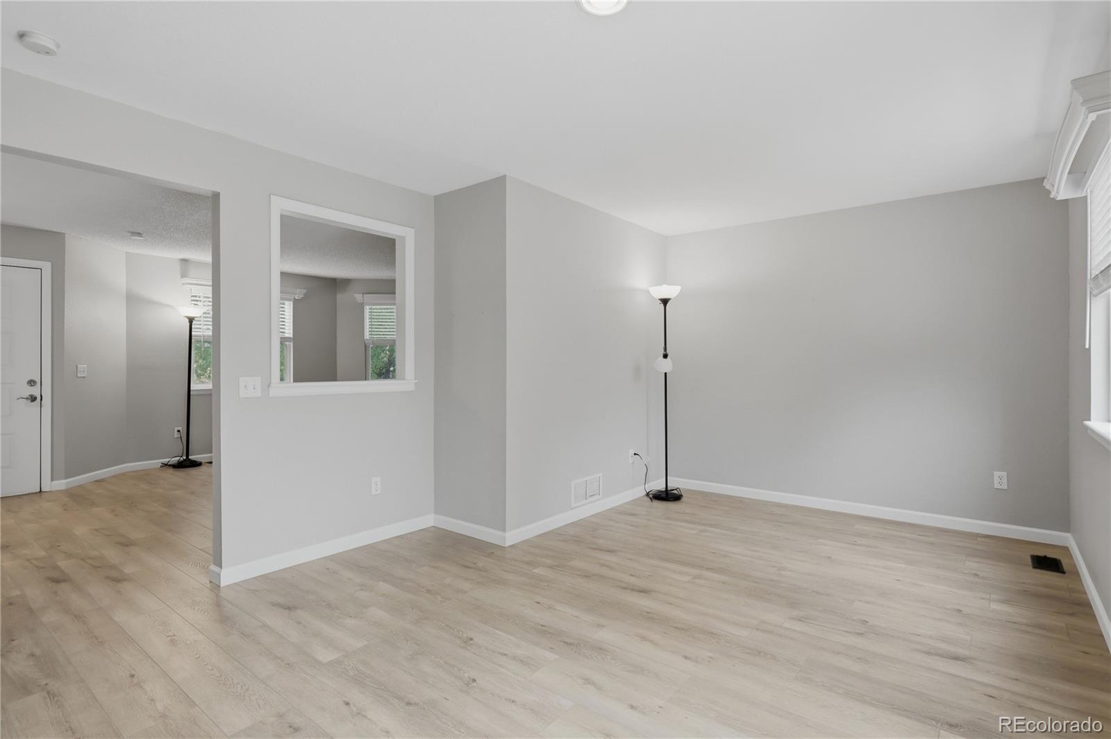MLS Image #14 for 5016 s ventura street,aurora, Colorado