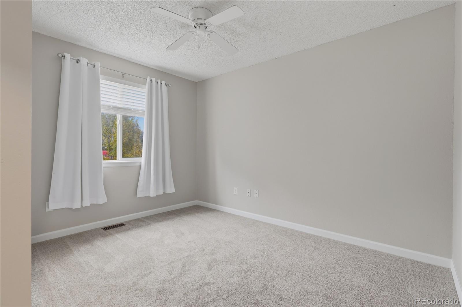 MLS Image #24 for 5016 s ventura street,aurora, Colorado