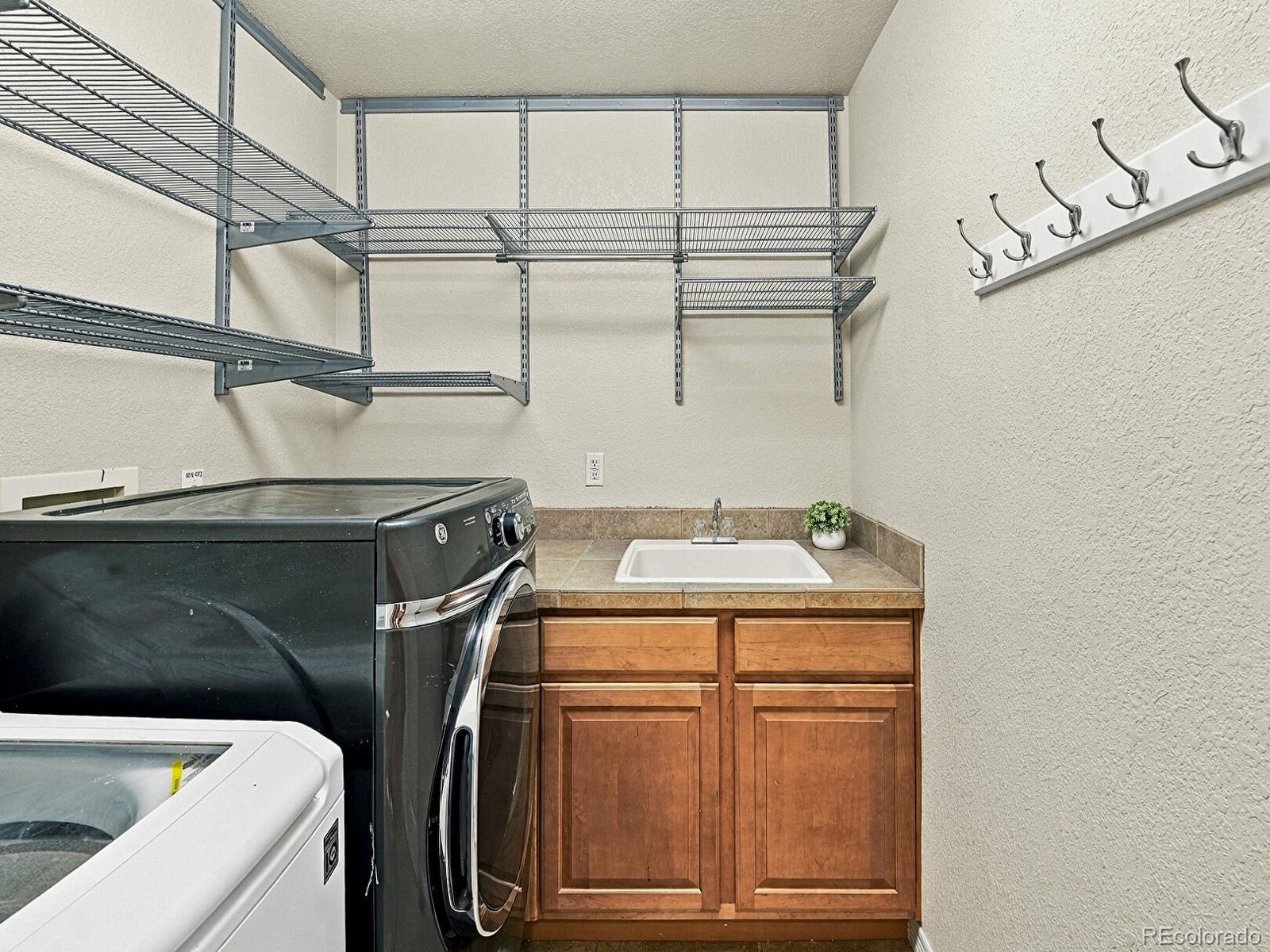 MLS Image #11 for 4545 s monaco street,denver, Colorado