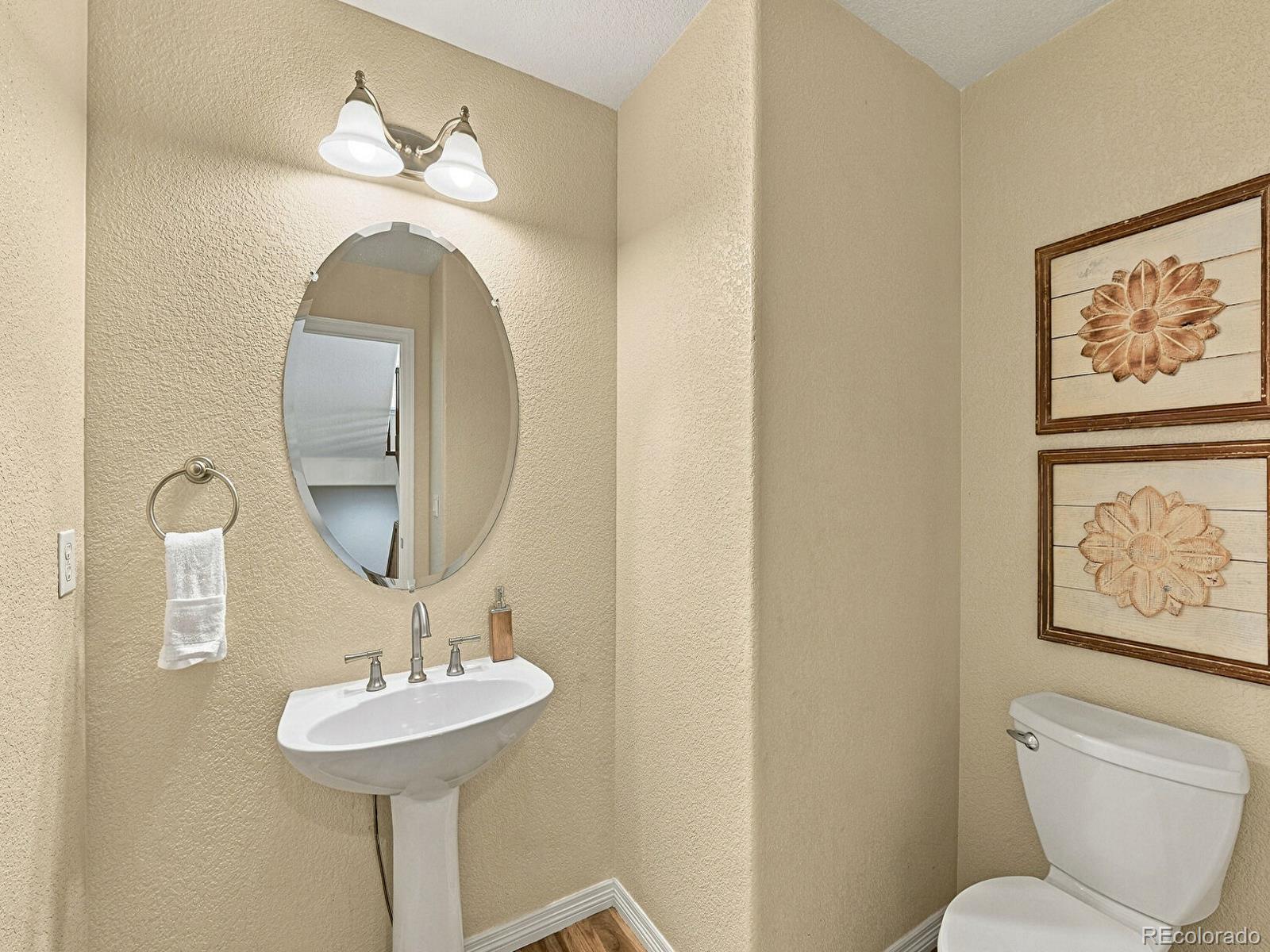 MLS Image #12 for 4545 s monaco street,denver, Colorado