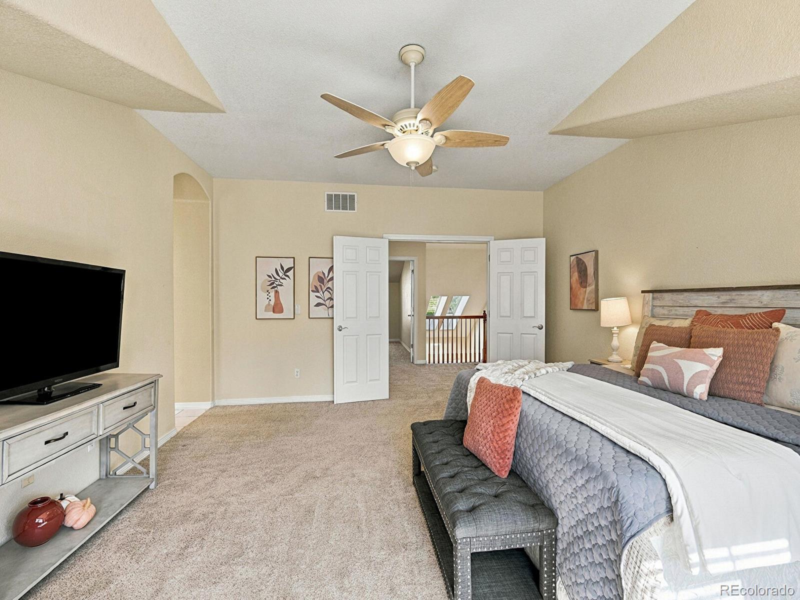 MLS Image #16 for 4545 s monaco street,denver, Colorado